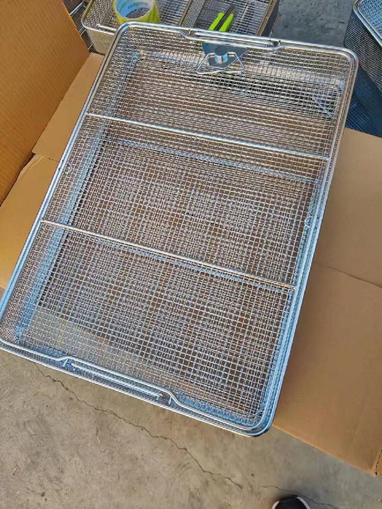清洗工裝料框